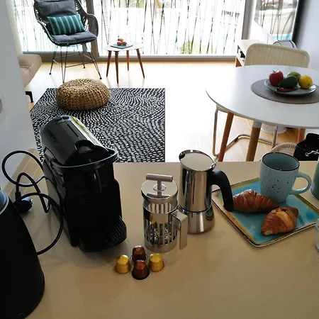 Feel Good Ferienapartment Mit Meerblick Und Pool Apartment