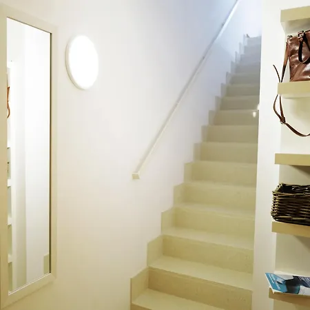 Feel Good Ferienapartment Mit Meerblick Und Pool Appartement *