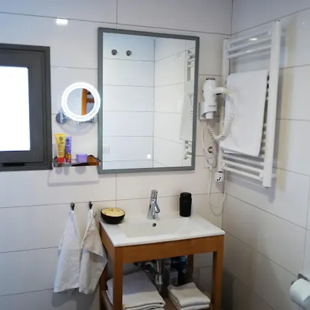 Appartement Feel Good Ferienapartment Mit Meerblick Und Pool *