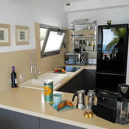 Feel Good Ferienapartment Mit Meerblick Und Pool Appartement